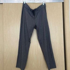 Lululemon Gray On the Fly Pant, Size 12